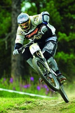 Rider: Steve Peat
